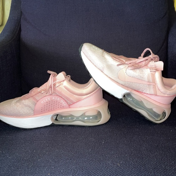 Nike Air Max 2021 - Picture 7 of 7